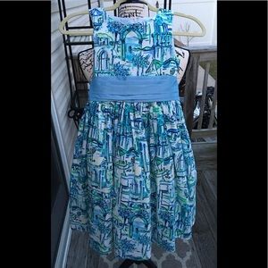 Girls dress